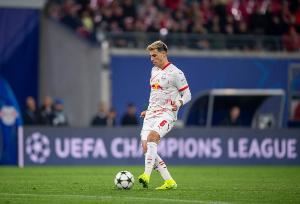 意媒：都灵和罗马争夺埃尔马斯，下周都灵总监将和莱比锡高层会谈