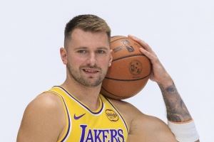 这才是全力七？！东契奇前两战场均46分11.5板8.5助1断